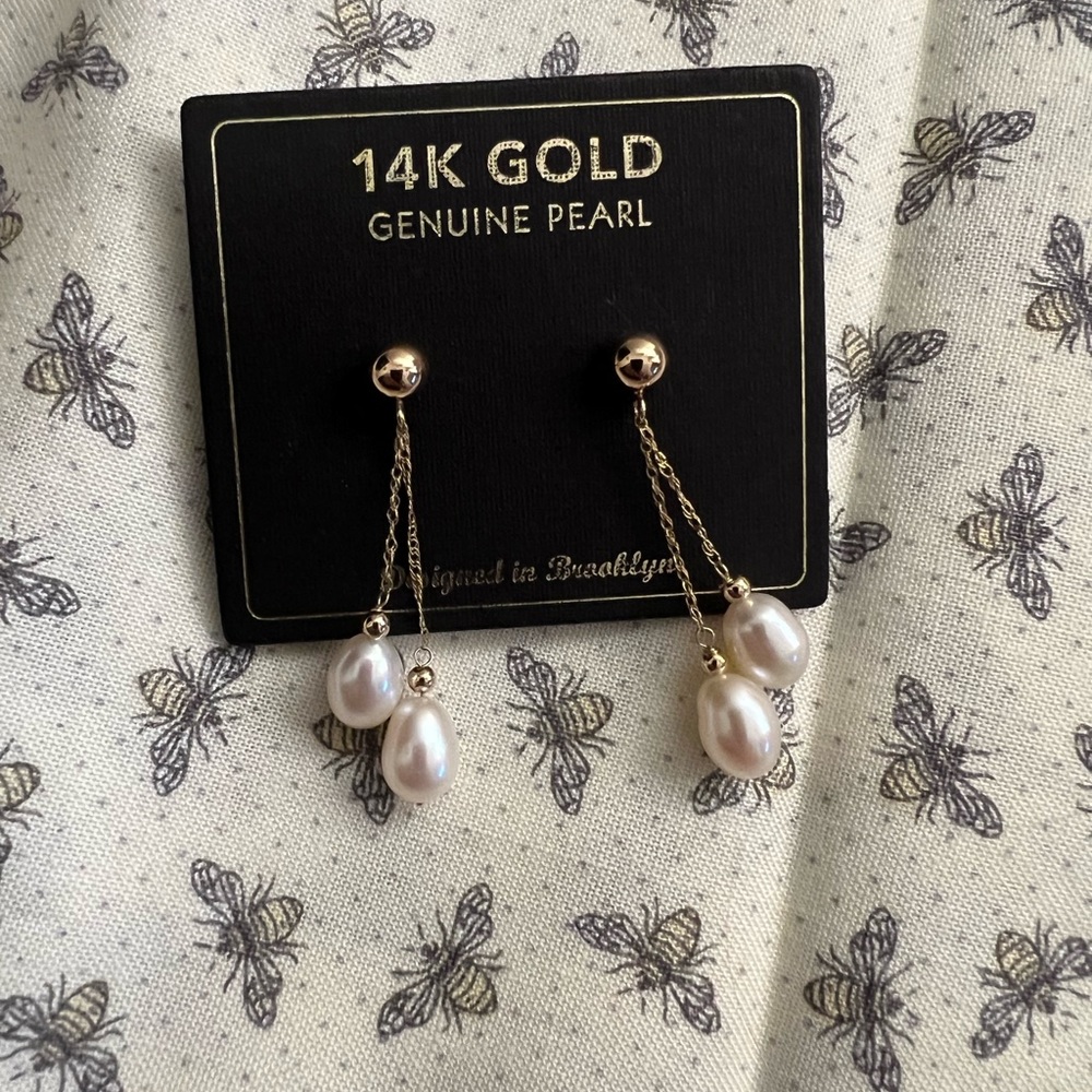 14k gold pearl drop earrings